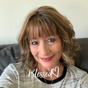 Meet your Posher, Bernadette